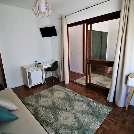 Pensionat Casa70 Setúbal
