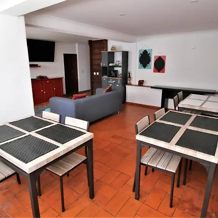 Casa70 Πανσιόν Σετούμπαλ